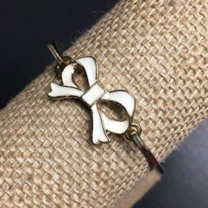 Bow Ribbon Bangle Bracelet Cream Enamel Silver Soft Girl Granny Classic Retro